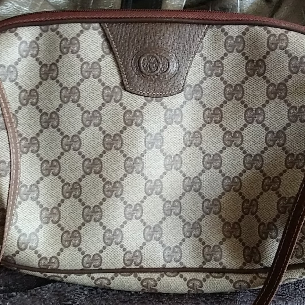 Brown gucci bag